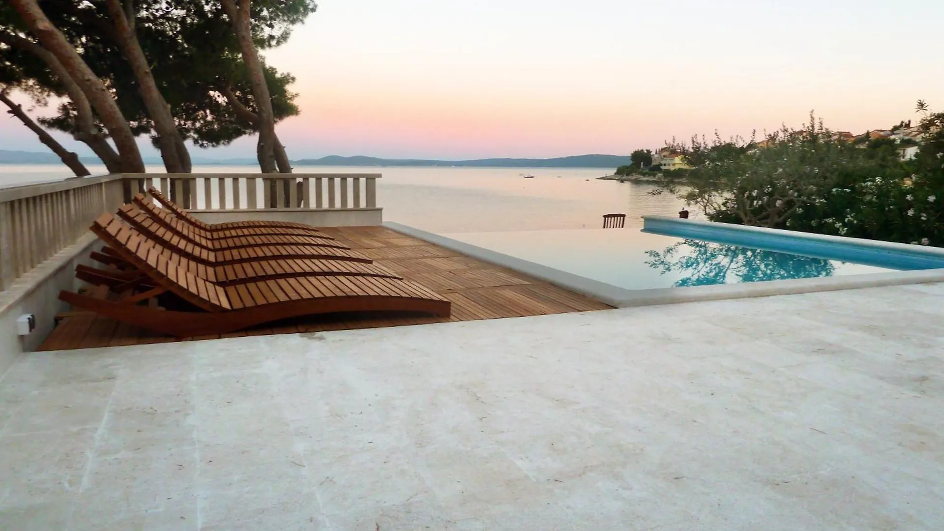 Apartments Villa Paula